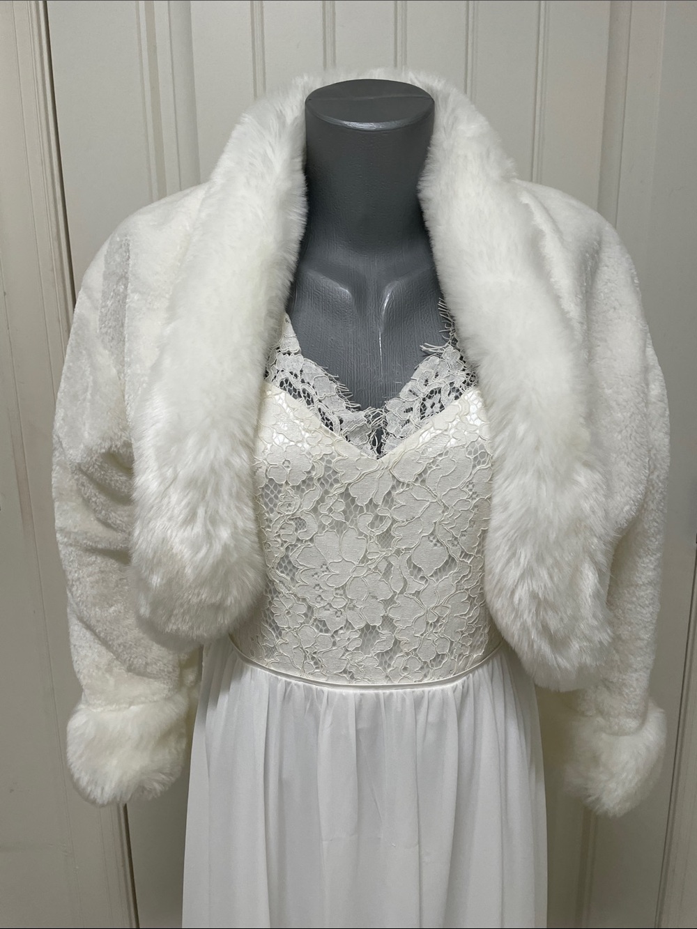 JJs House White Faux Fur Bridal Shrug